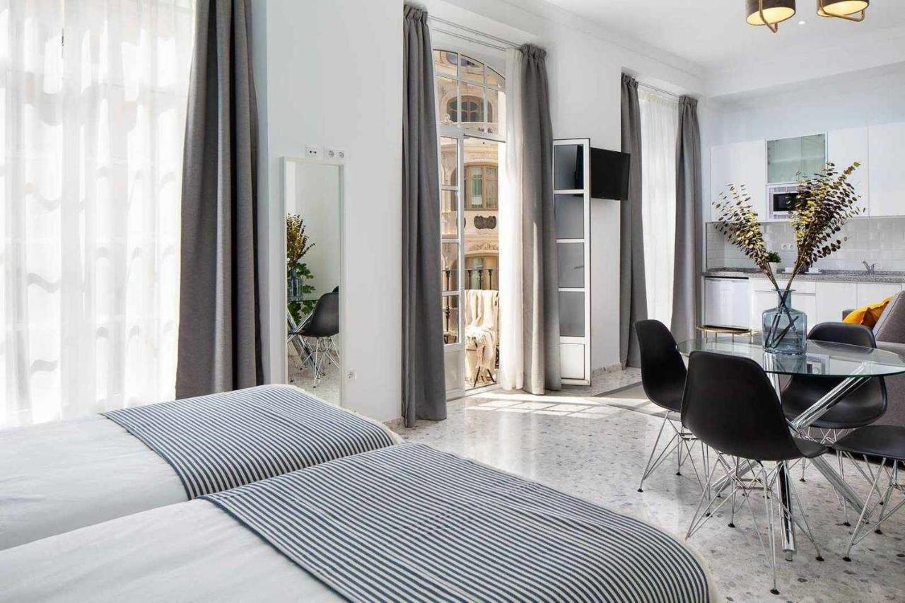 Wanderlust Malaga Apartamentos 3 Екстер'єр фото