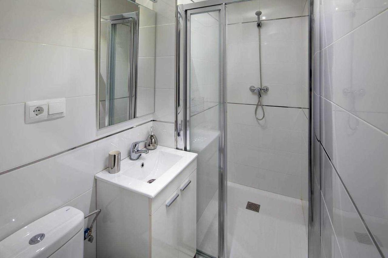 Wanderlust Malaga Apartamentos 3 Екстер'єр фото